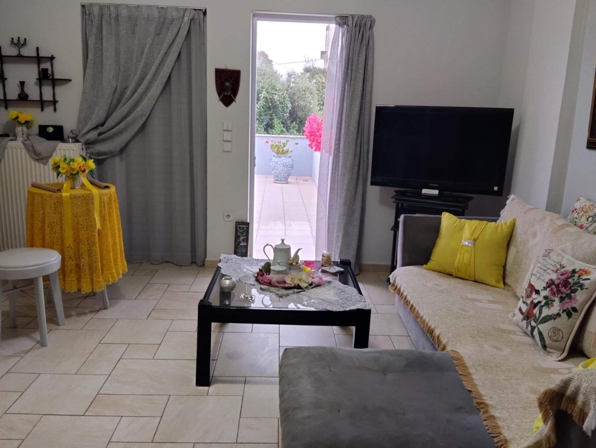 Πέτρινο Στη Θάλασσα Apartment Nafpaktos Exterior photo